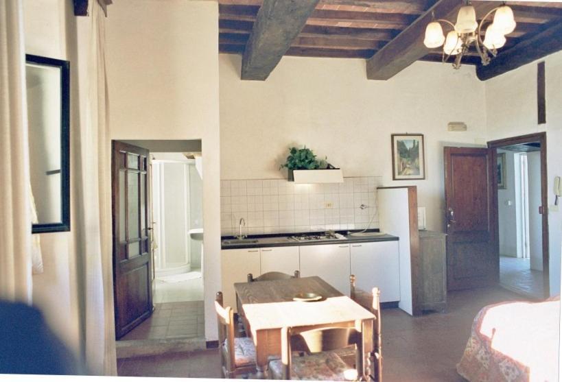 Agriturismo Il Palazzaccio Villa Galliano Екстериор снимка