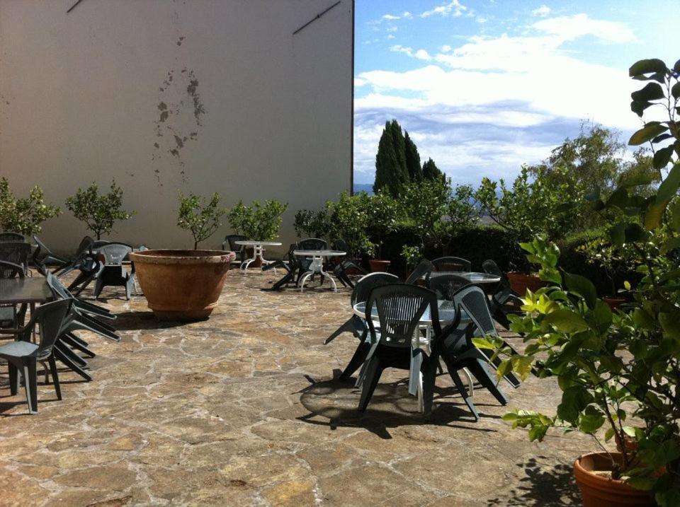 Agriturismo Il Palazzaccio Villa Galliano Екстериор снимка